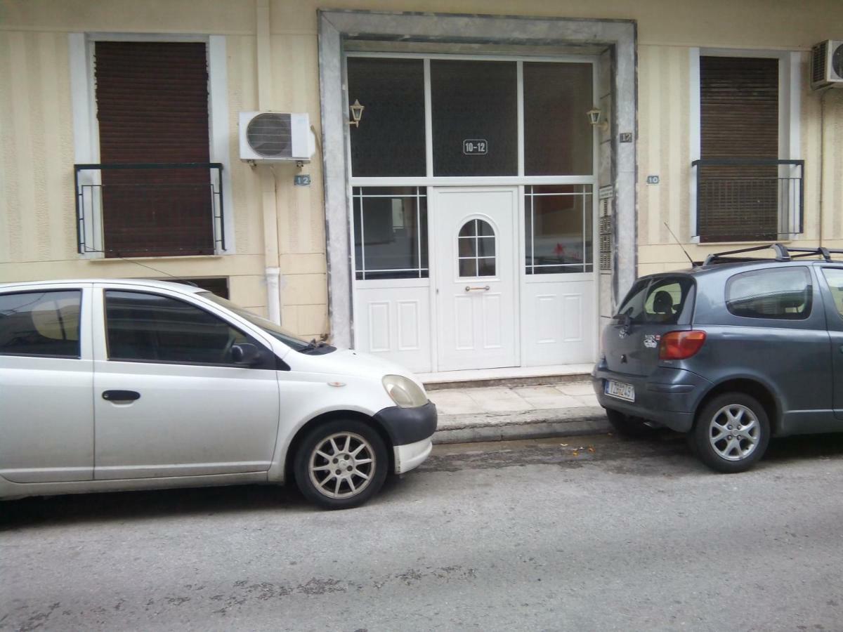 Manolitos Apartments 5 Athens Exterior photo
